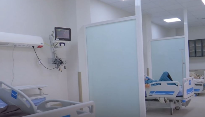 QKUK largon tarifën 3 euroshe për familjarët e pacientëve në dy klinika