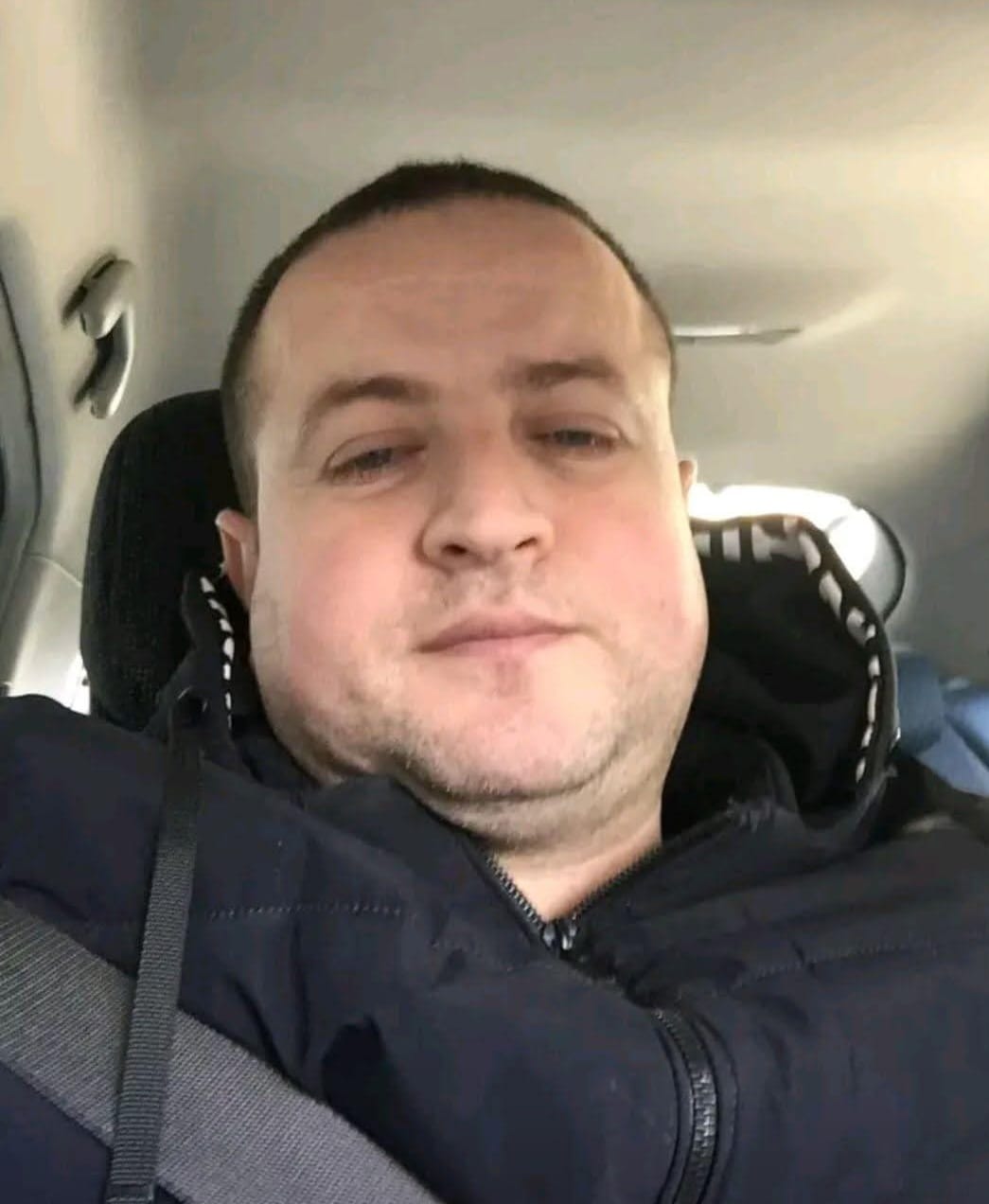Kush është Mentor Raçi, shqiptari nga Prishtina që mbështet regjimin islamik të ajetullahëve të Iranit