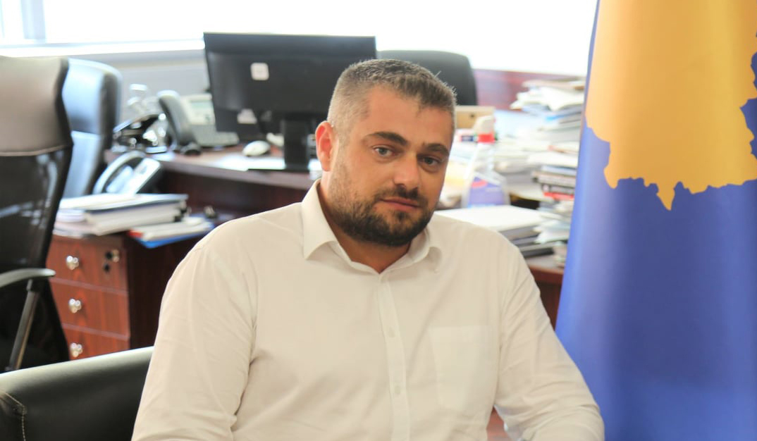Andin Hoti: E kemi shumicën në Kuvend, koalicionet në kundërshtim me vullnetin e qytetarëve