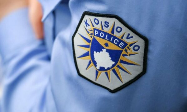 Incident në Mitrovicën e Veriut: Një burrë goditet me gur në kokë pas një fjalosjeje