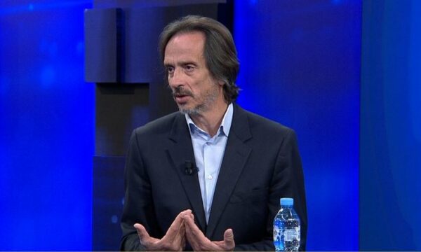 Andoni: Shqipëria asnjëherë s’duhet të jetë krah Serbisë për integrimet për shkak të Kosovës