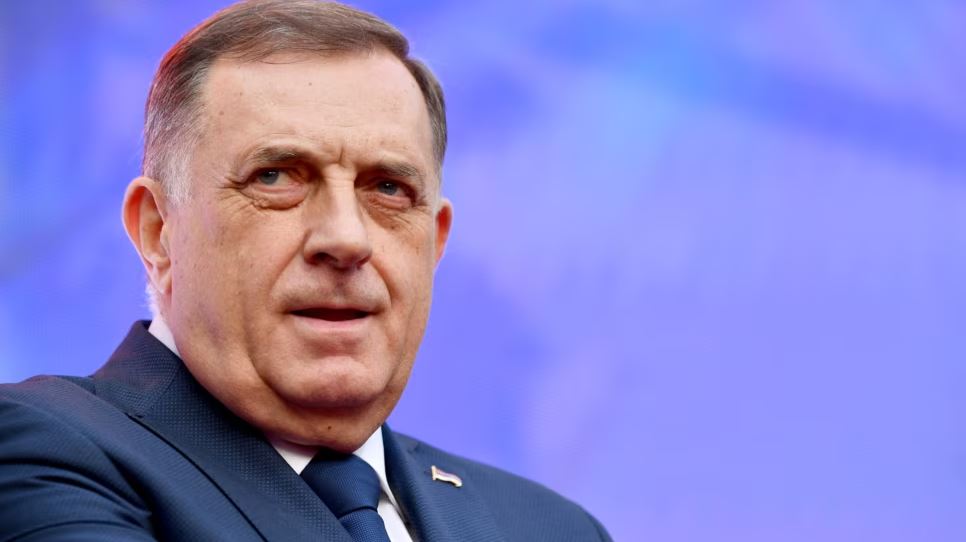Dodik kërcënon: Myslimanët dhe Sarajeva janë armiqtë tanë, do ta rikthejmë ushtrinë