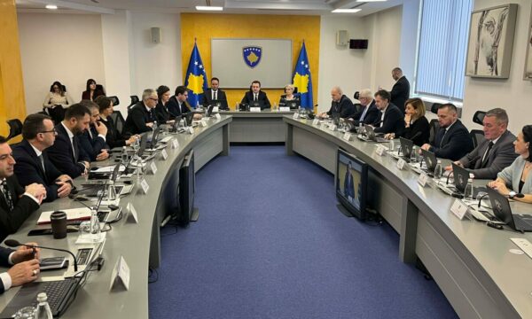 Qeveria miraton projekt-programin e projektligjeve 2026-2028