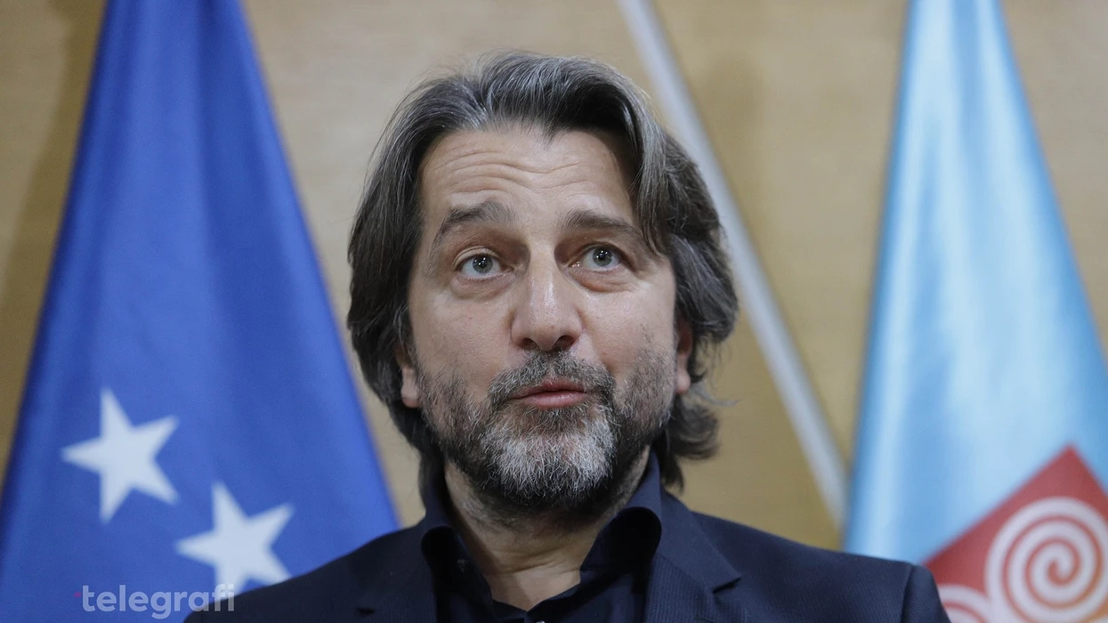​Ora e parë e mësimit të hënën i kushtohet historisë dhe rolit të Ushtrisë Çlirimtare të Kosovës