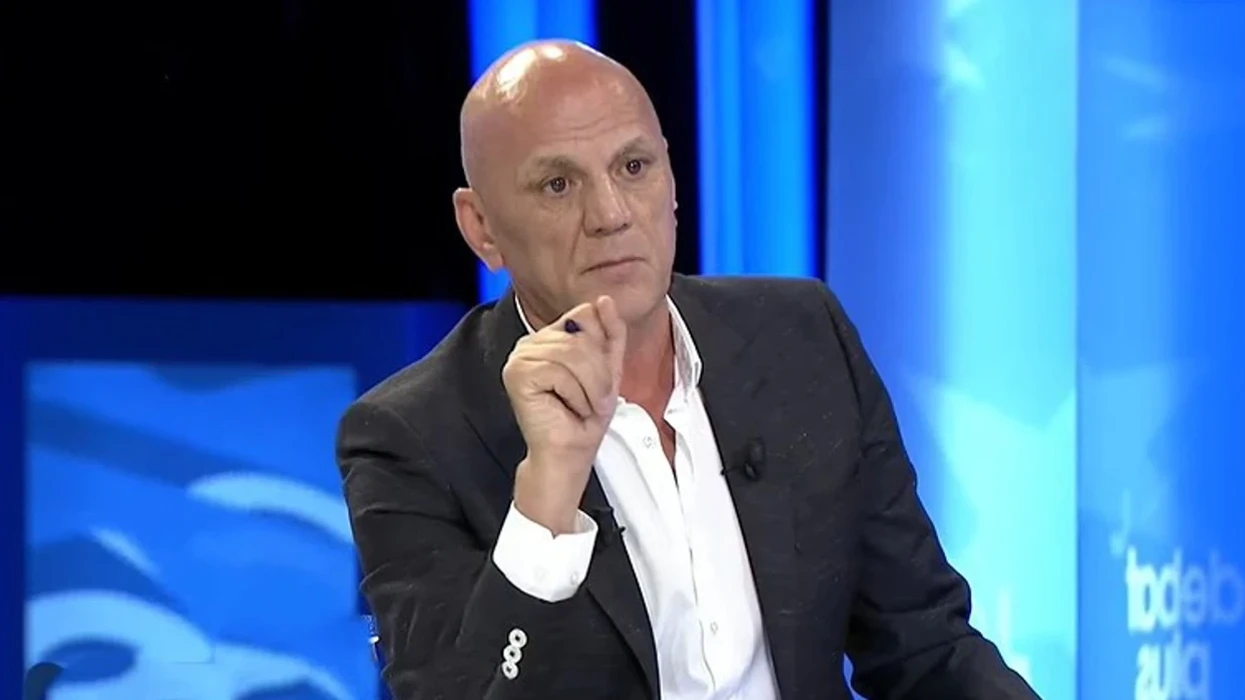 Gani Geci: Vjosa Osmani në hollin e Kuvendit më ka thanë që Kurti e ka shkelë Kushtetutën me Marrëveshjen e Ohrit