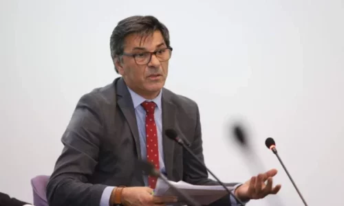 Kryeziu: VV e përdori Listën Serbe për bllokadë politike, sot bëri kompromis për pushtet