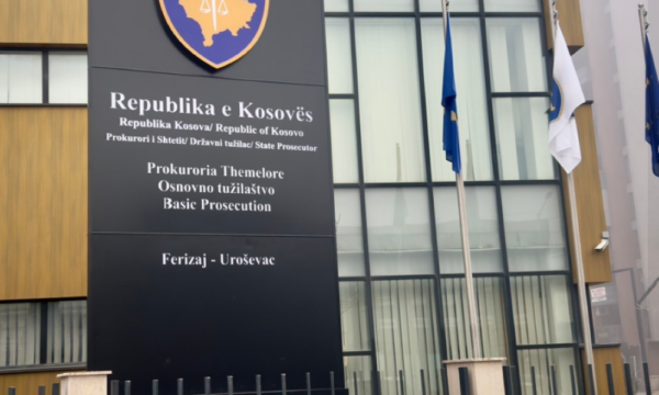 Kërkohet paraburgim ndaj dy punëtorëve të KEDS’it të dyshuar për ryshfet, Prokuroria jep detaje
