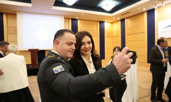 Spiropali uron Kosovën: Shqipëria krah jush si motër e aleate, me përkushtim të plotë