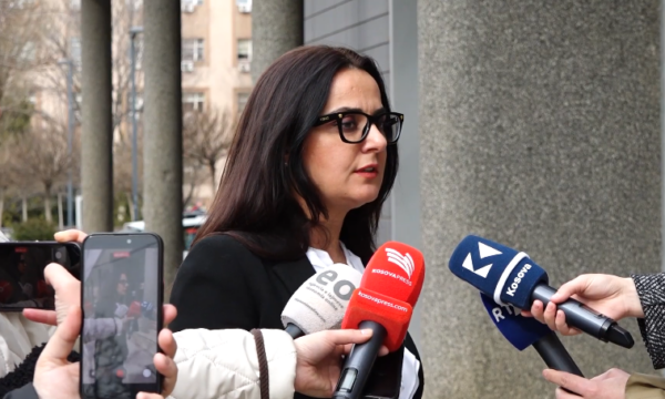 Vjosa Osmani në LDK në zgjedhjet e reja? Lushaku: Këto i takojnë të ardhmes