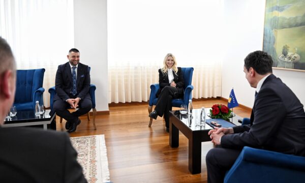 Kurti e emëron Tijana Veljkoviq zëvendësministre në Ministrinë e Kulturës dhe Turizmit
