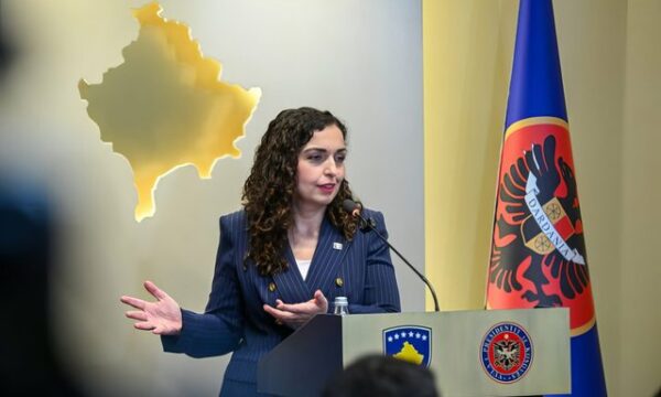 Vjosa Osmani jep sinjale për rikthim në LDK