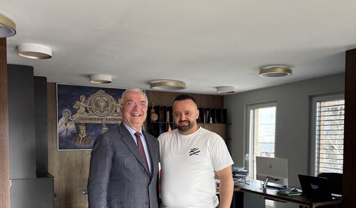 Qëndrim Kryeziu: Zgjidhja për Presidentin ekziston, shmangia e zgjedhjeve është interes shtetëror