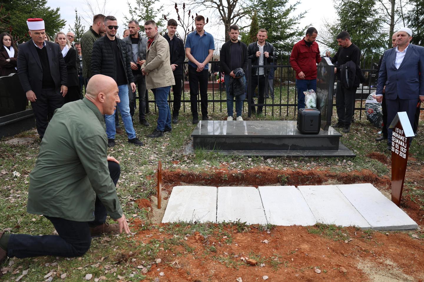 I jepet lamtumira e fundit Selmanajt, Haradinaj: Bacën Isuf nuk e theu as burgosja e vëllezërve gjatë viteve 80-ta