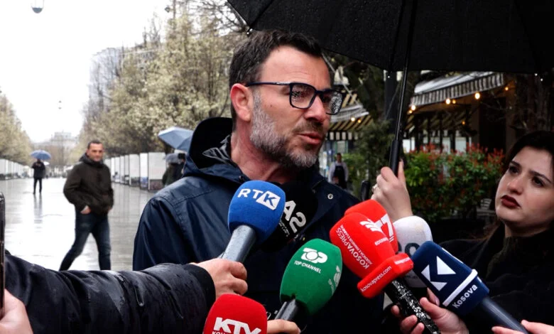 Komuna e Prishtinës largon ekspozitën për masakrat, Braha: Përmbajtje e pasaktë dhe e pavërtetë