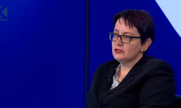 Dërguti: Kurti s’e lejon Osmanin edhe të ketë pushtet edhe të jetë anëtare e Bordit të Paqes
