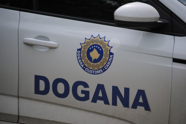 Kërcënohet menaxheri i lartë doganor gjatë verifikimit të derivateve, Dogana: Rasti është paraqitur në organet kompetente
