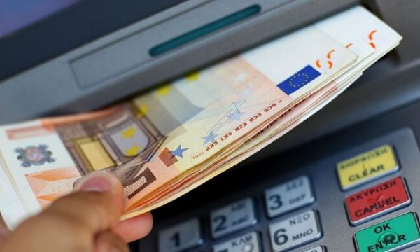 Paga e 13-të në fund të marsit – Sindikatat skeptike për mbajtjen e premtimit të Kurtit