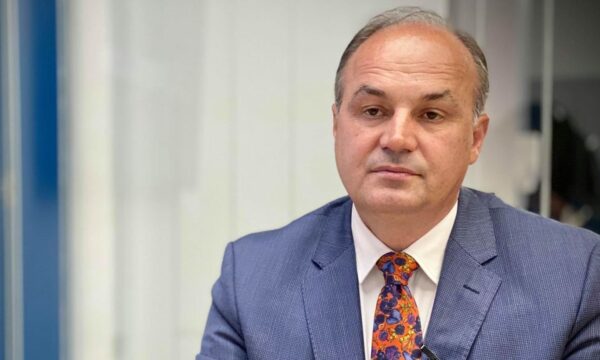 Hoxhaj: Kurti po do konsolidim pushteti përmes zgjedhjeve të shpeshta, është koha për një model të ri bashkëpunimi opozitar