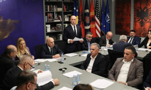 Zhvillimet aktuale politike, nga ora 16:00 mblidhet Këshilli i Përgjithshëm i AAK-së