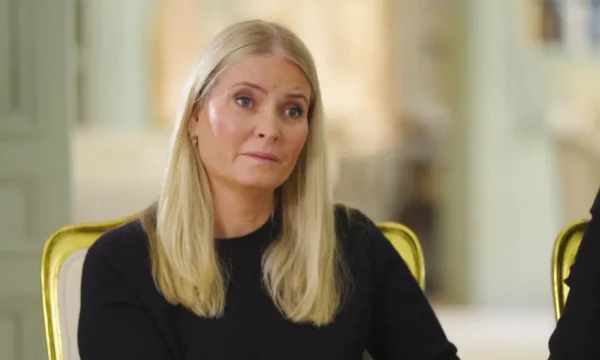 Princesha e Norvegjisë thyen heshtjen për lidhjet me Epstein-in: U manipulova dhe u mashtrova