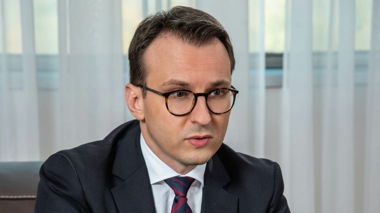 Petkoviq i reagon Kurtit: S’ka integrim të arsimit dhe shëndetësisë në sistemin e Kosovës, skenari u parandalua