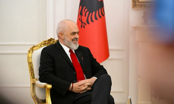 Rama: Nëse rrezikohet Kosova atëherë rrezikohet edhe Shqipëria, makthi i Vuçiqit është shteti kosovar