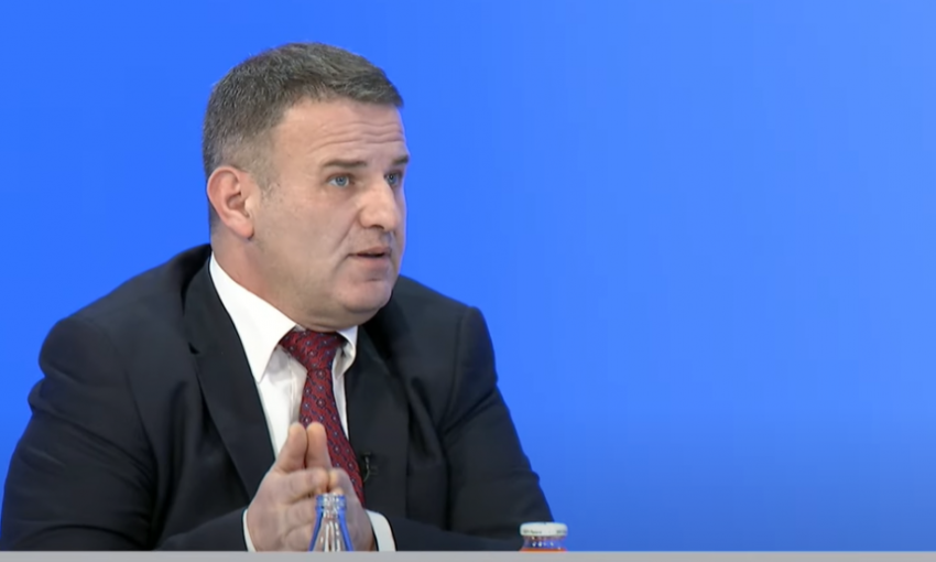 Pse është e papranueshme vizita e emisarit të BE-se për dialogun në Prishtinë?