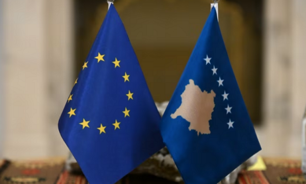 AKK: Komiteti Europian i Rajoneve heq fusnotën për emërtimin e Kosovës në dokumentet e tij