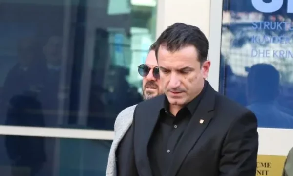 Nis seanca në gjyqin ndaj Erion Veliajt dhe 29 të tjerëve, vetë ai nuk shkon