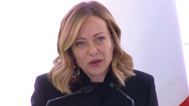Qeveria në Itali ul taksën për karburantet
