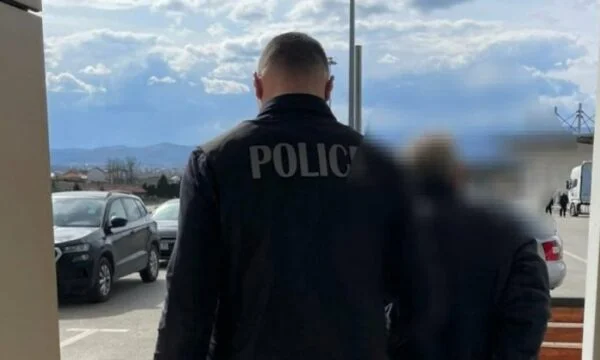 Merret vendimi për të dyshuarin për krime lufte në Matiçan