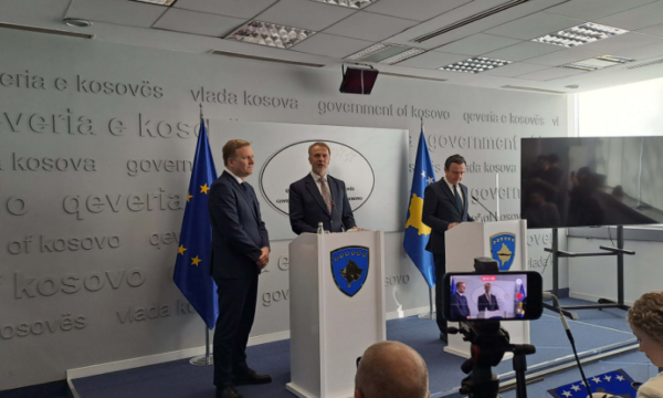 Lëshimi pe i Qeverisë së Kosovës për Ligjin për të Huajt, shefi i OSBE-së: Urime kryeministrit Kurti, Sorensenit e Oravit