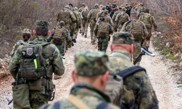 KFOR zhvillon marshime të vështira malore në Kosovë, rrit gatishmërinë e trupave