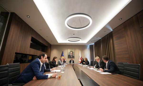Mblidhet grupit parlamentar i LDK’së: Aktgjykimit ka sjell qartësi, i takon VV’së të arrijë marrëveshje për presidentin