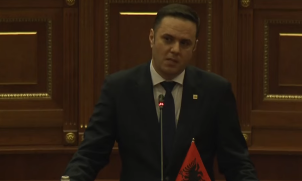 “Nata s’ka bereqet”, Abdixhiku: LDK i mbështet dhe voton ndryshimet kushtetuese që Presidenti të zgjidhet nga populli