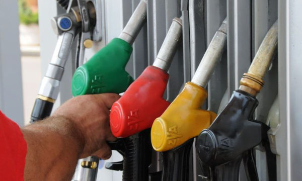 Rritet çmimi i naftës për 4%