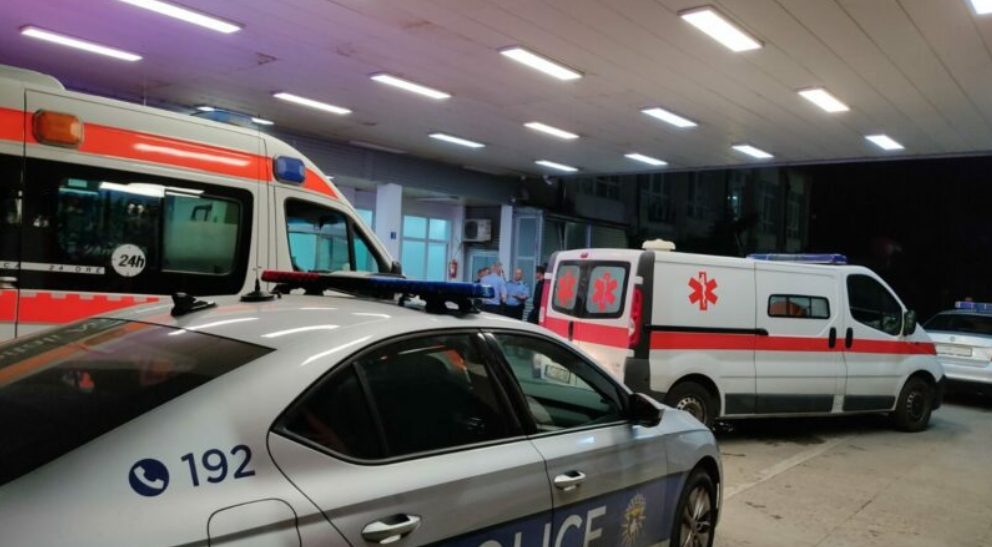 Gjendet i vdekur një person në Vushtrri, dyshohet se u përfshi nga flakët pasi ndezi mbeturinat