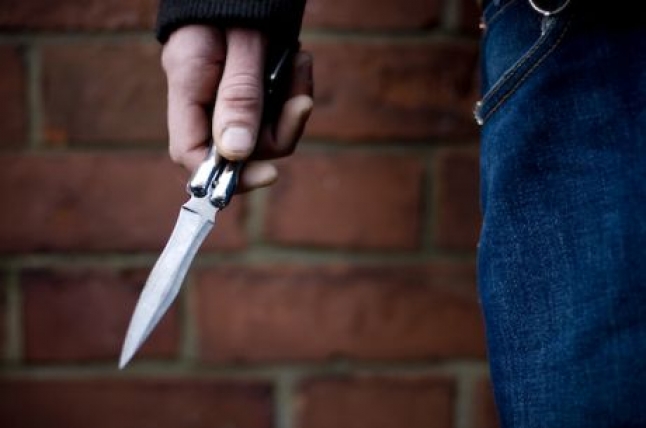 Rrahje tek Stacioni i Autobusëve në Pejë, dy persona përfundojnë në spital – katër dërgohen në polici