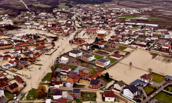 AKK thotë se dëmet në komuna nga vërshimet janë mbi 5 milionë euro: Qeveria të reagojë urgjent dhe të alokojë paratë