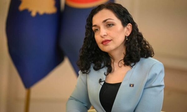 Presidentja Vjosa Osmani me postim emocionues para përballjes së madhe të Kosovës