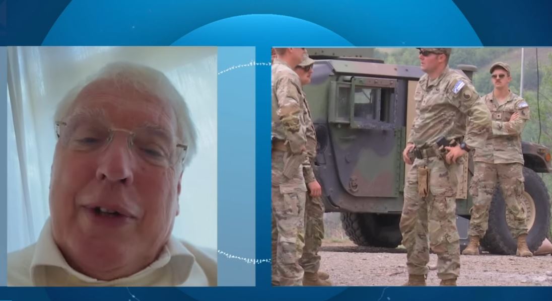 Ish-zëdhënësi i NATO-s: KFORI të mbetet në Kosovë deri anëtarësimin në NATO