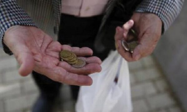 Mijëra familje kosovare në skemë sociale