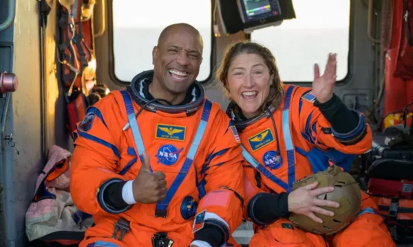 U kthyen në Tokë: Çfarë ndodh tani me astronautët e Artemis II?