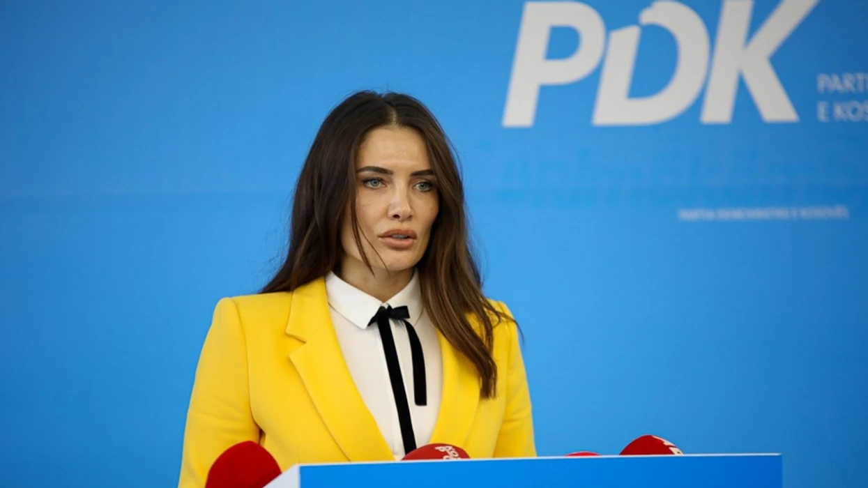 Deklarata e Gecit, deputetja e PDK’së: E kanë frikë Hashim Thaçin, veç prezenca e tij e bën ndryshimin në këtë vend, ai është fitues