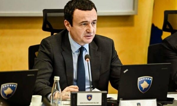 Kurti e ndryshoi vendimin për provimin e Jurisprudencës, pasi gjyqtarja Rrezarta Lleshaj s’i plotësoi kushtet