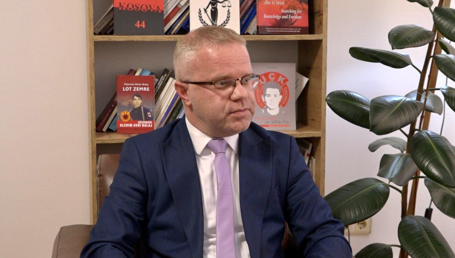 Shteti U.D., ose kur përjashtimi bëhet rregull