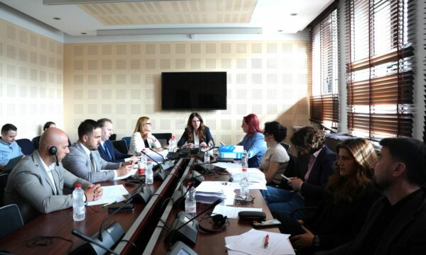 Komisioni Ad hoc përfundon intervistimin e kandidatëve për anëtarë të Bordit të RTK-së, 12 emra të propozuar 