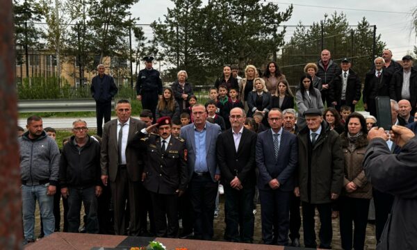 Përkujtohet 145-vjetori i rënies së Mic Sokolit në Slivovë