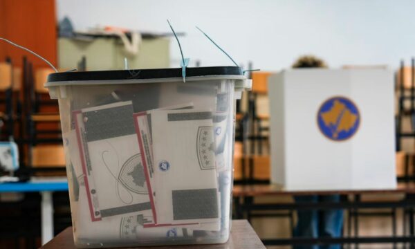 KQZ nis përgatitjet për zgjedhjet e parakohshme – fushata zgjedhore dhe aktivitetet tjera organizohen me afate të shkurtëra kohore