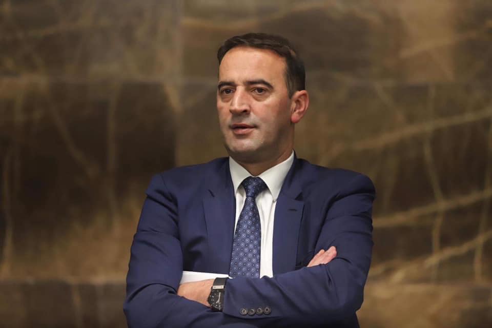Daut Haradinaj kujton Ilaz Kodrën: Drenica e përgjakur ndër shekuj, krenare me sakrificën e pashembullt për liri